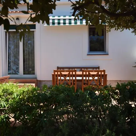 Petar 2 Apartment